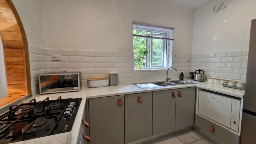 1 Bedroom Property for Sale in Clovelly Western Cape